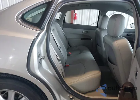 2008 Buick Lacrosse Cxl from USA, damaged, VIN 2G4WD582781149888